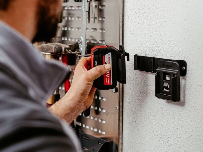 ProClick fali akasztó